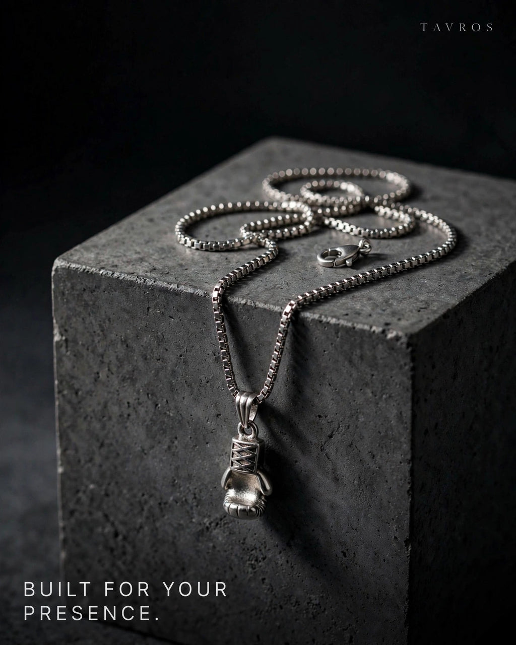Boxing necklace