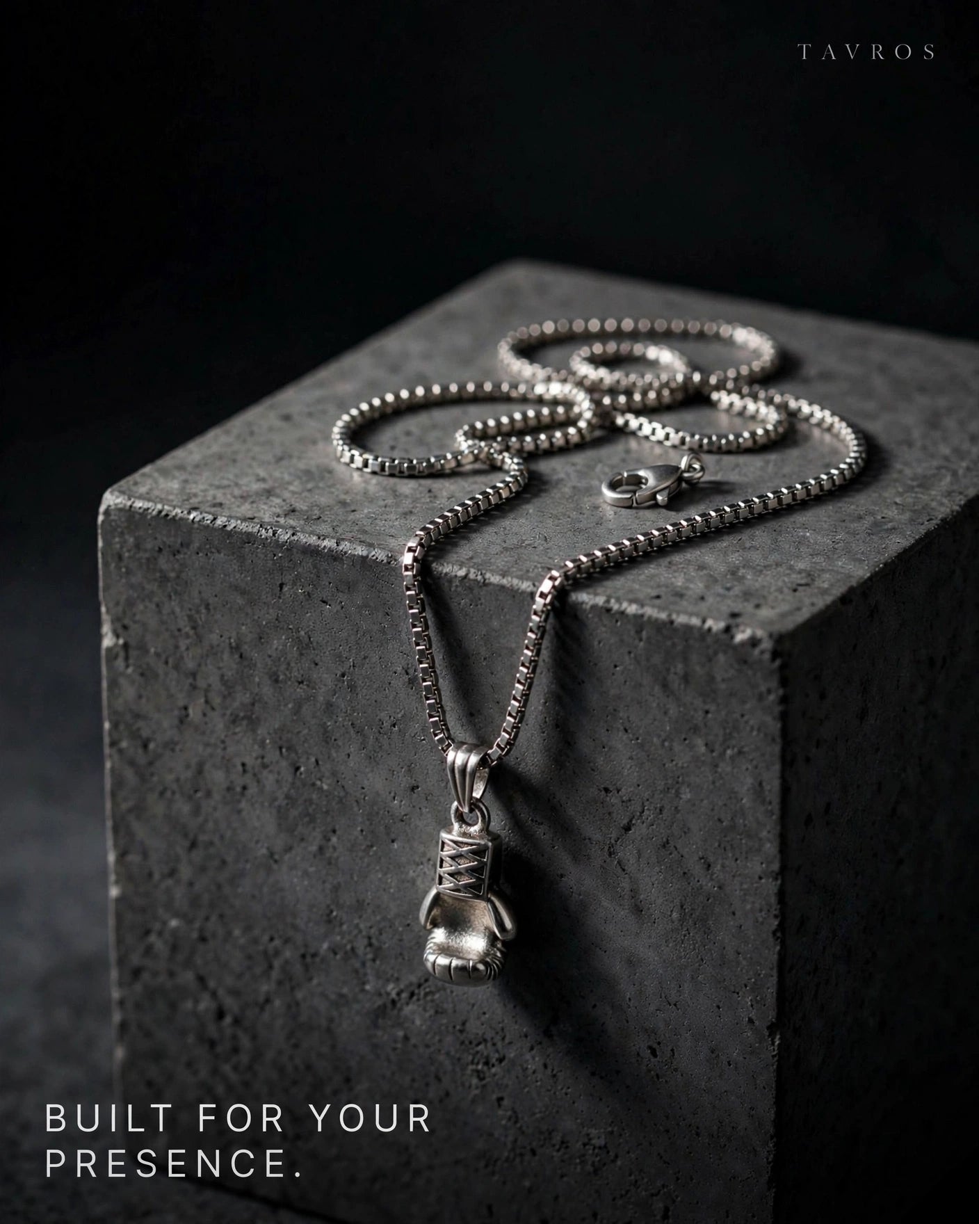 Boxing necklace